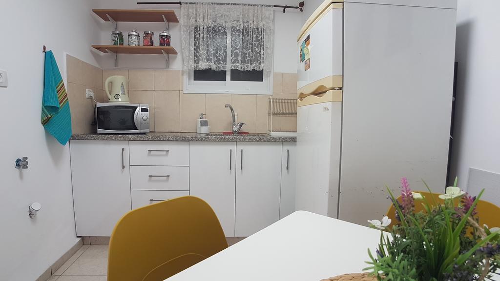 Hili Apartments ทิเบเรียส ภายนอก รูปภาพ